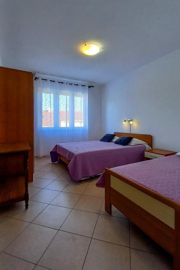 Apartments By The Sea Cove Mulobedanj, Pag - 6275 Lun  Exterior foto
